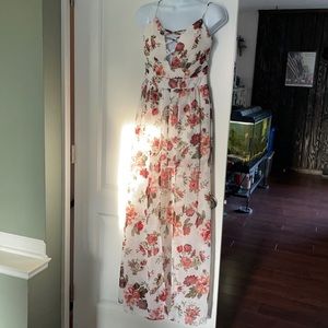 NWOT AMBIANCE MAXI W/SHORTS